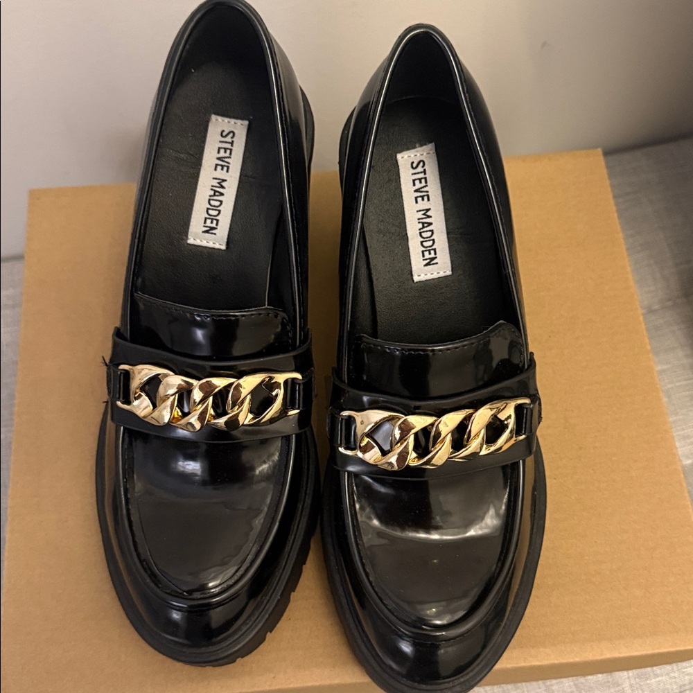Steve Madden Women's Black Patent Loafers with Gold Chain